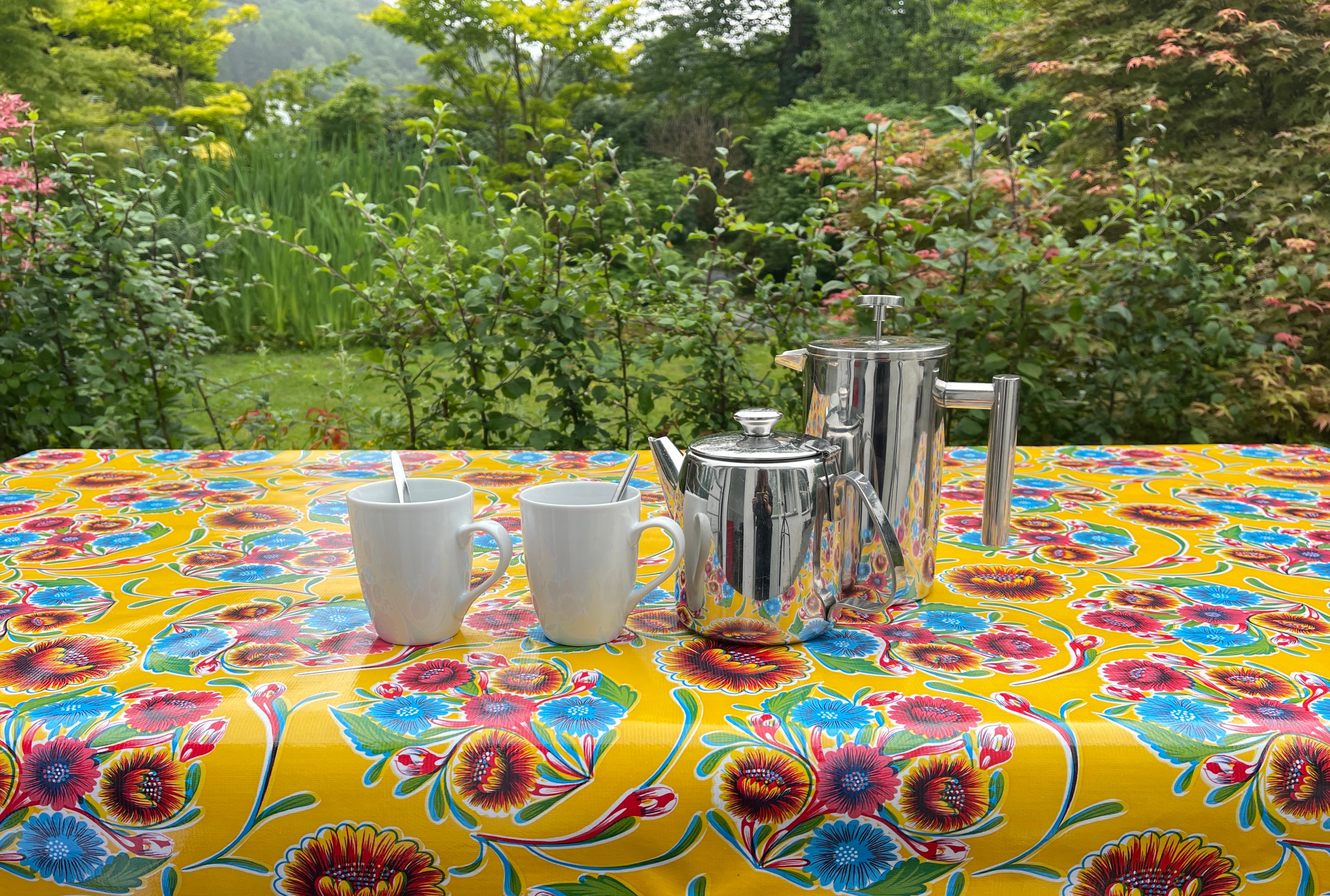 Bloom Waterproof Outdoor Tablecloth