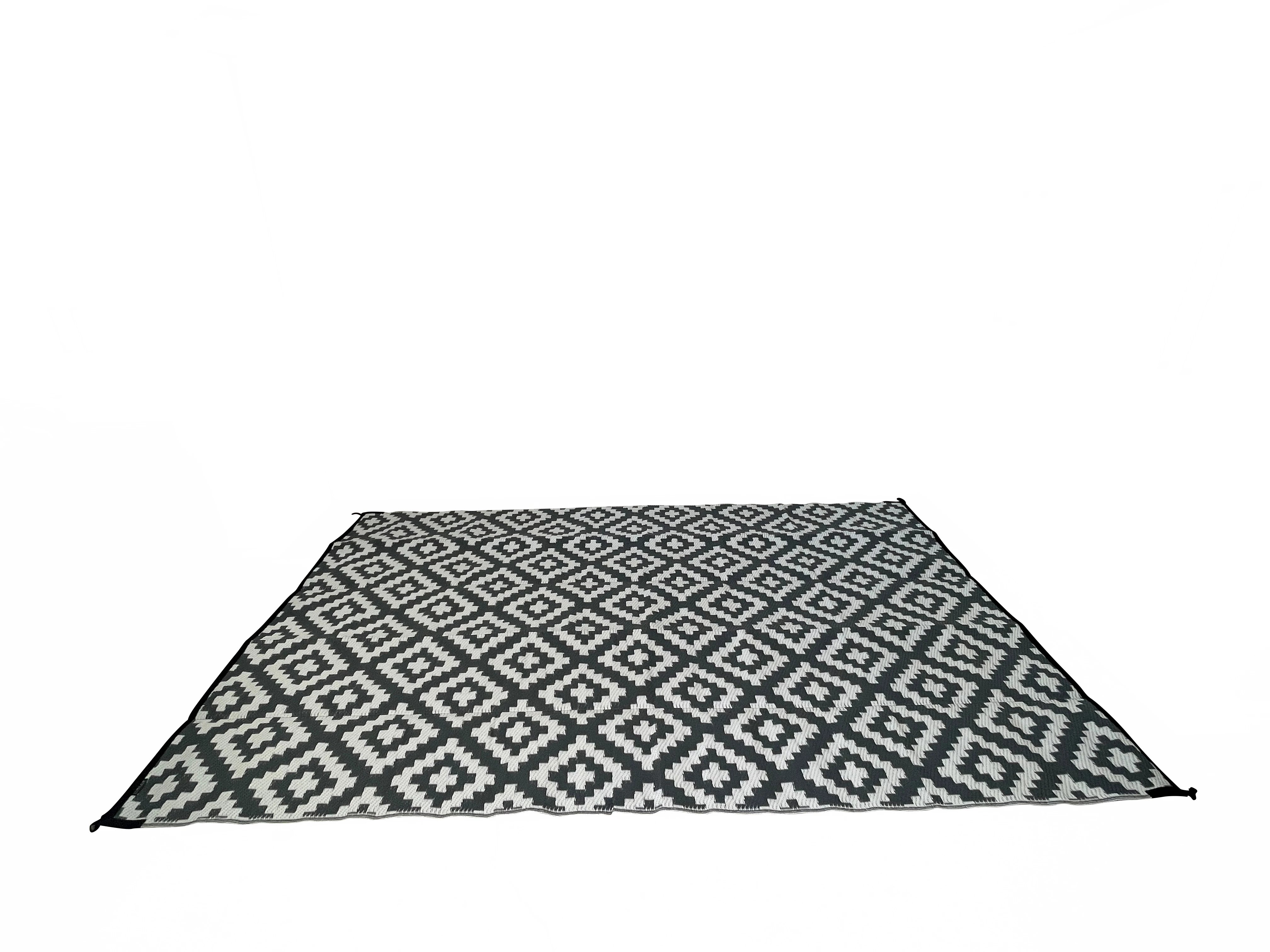 camping rug recycled plastic with storage bag