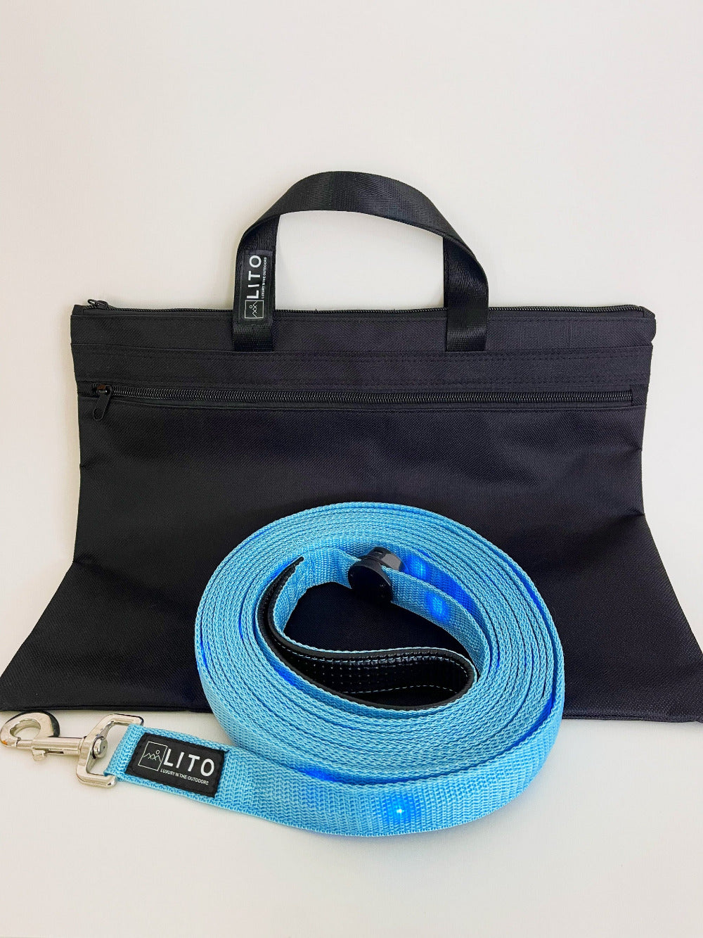 Blue Lighted Dog Leash With Storage Bag